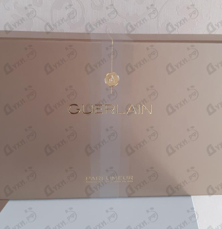 Парфюмерия Guerlain Mon Exclusif Купить Mon Exclusif от Guerlain