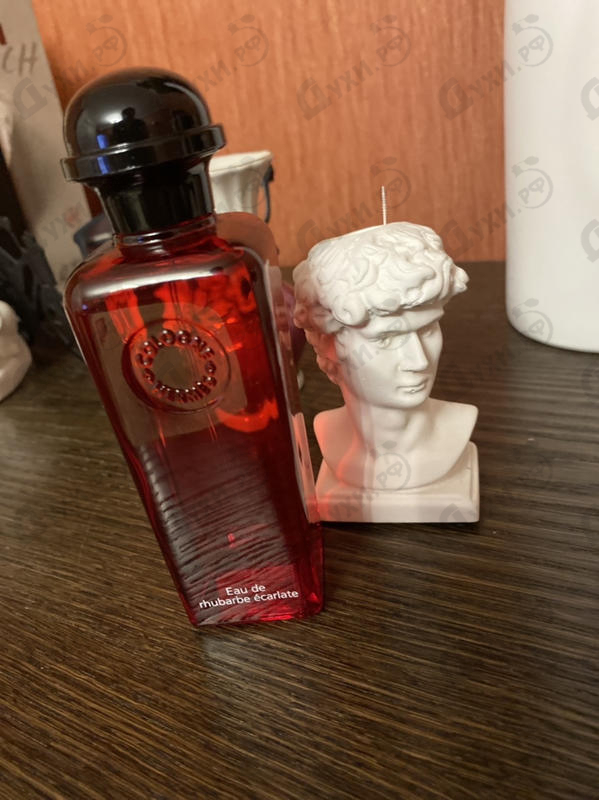 Парфюмерия Eau De Rhubarbe Ecarlate от Hermes