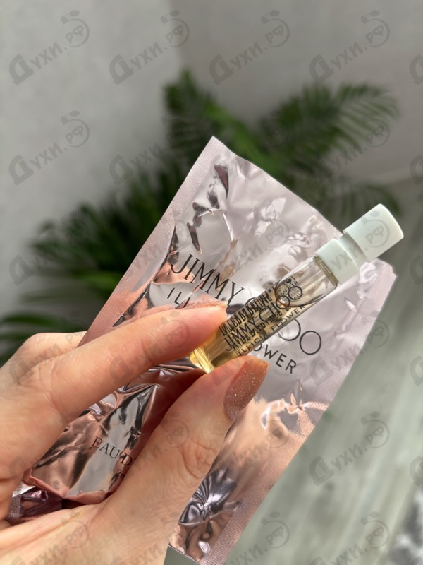 Купить Illicit Flower от Jimmy Choo