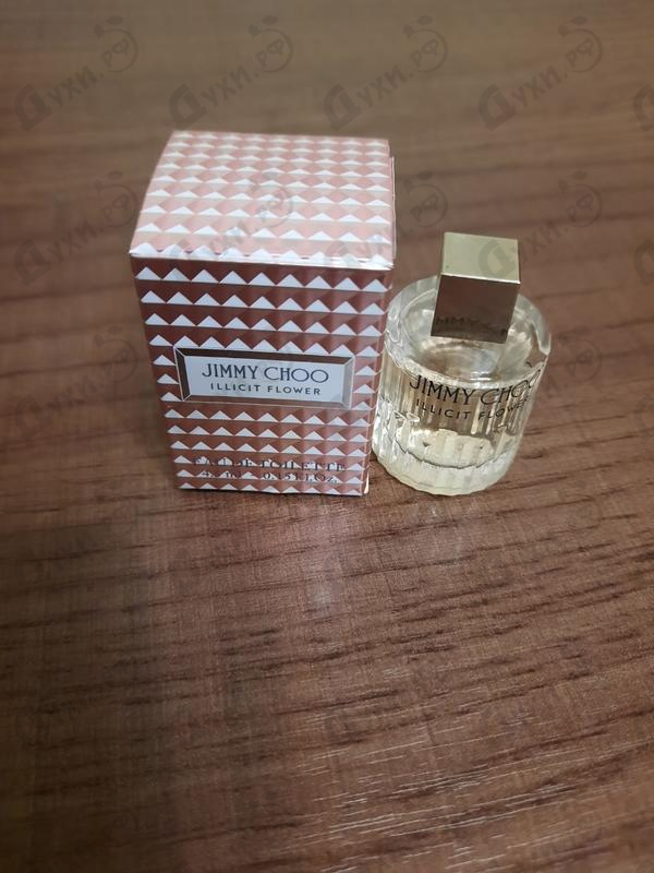 Купить Jimmy Choo Illicit Flower Купить Illicit Flower от Jimmy Choo