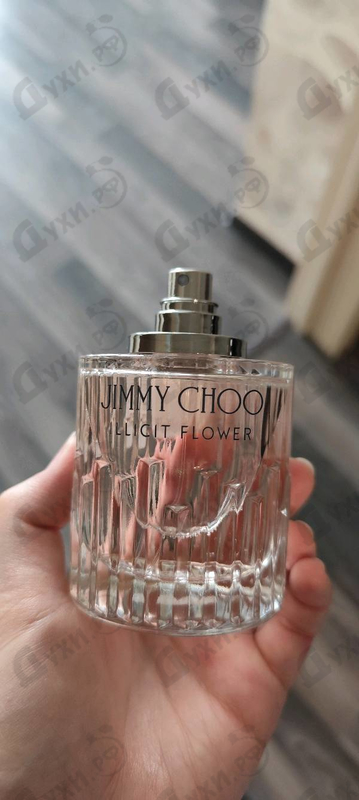 Купить Illicit Flower от Jimmy Choo