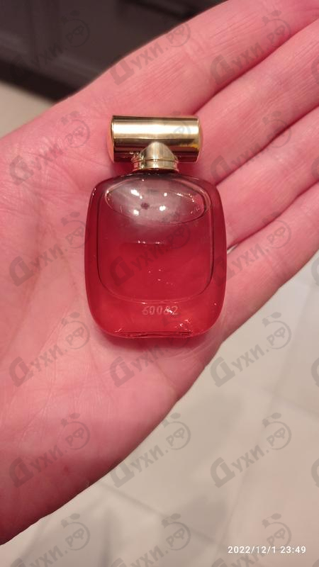 Духи L'extase Caresse De Roses от Nina Ricci Купить Nina Ricci L'extase Caresse De Roses