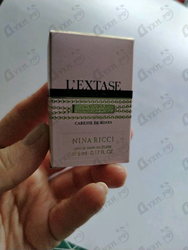 Парфюмерия Nina Ricci L'extase Caresse De Roses