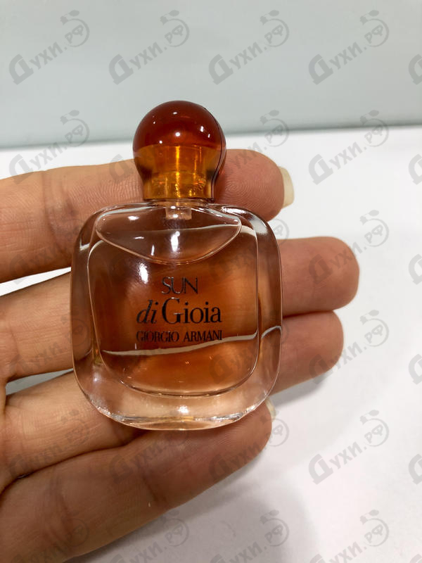 Парфюмерия Sun Di Gioia от Giorgio Armani