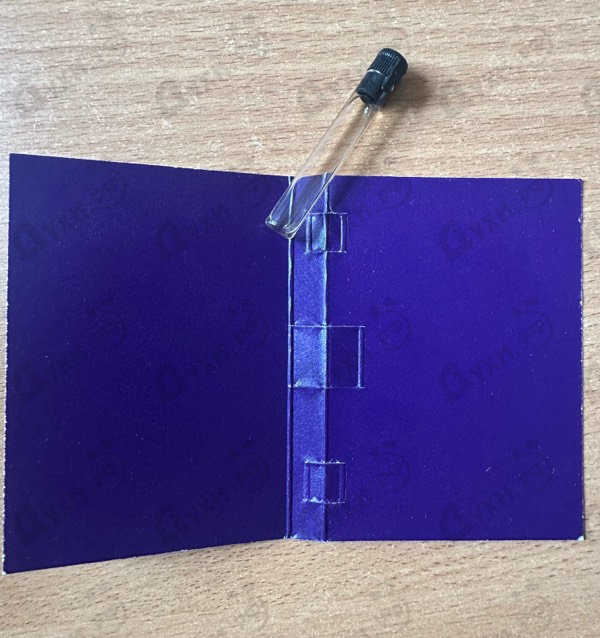 Купить Oeillet Bengale от Aedes de Venustas