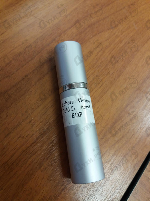 Духи Gold Diamond от Roberto Verino