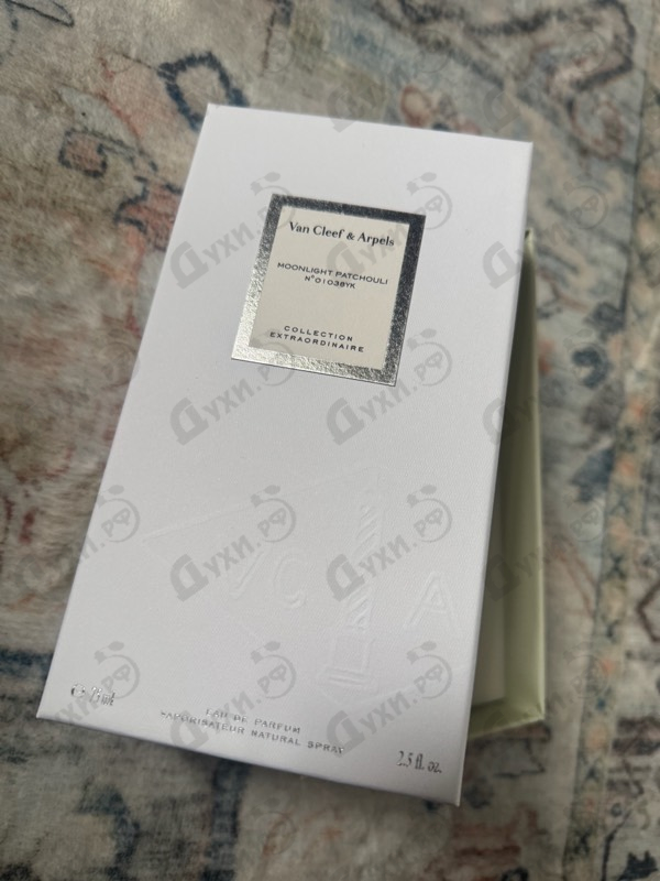 Духи Moonlight Patchouli от Van Cleef & Arpels