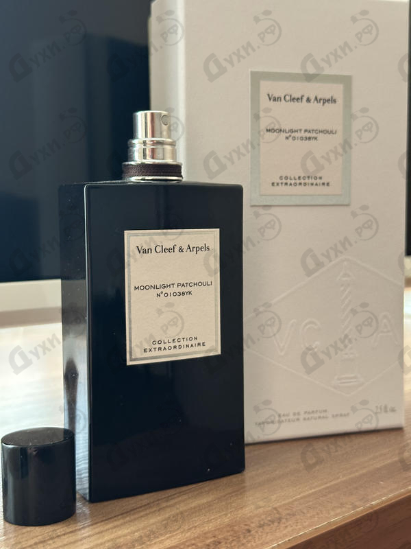 Купить Moonlight Patchouli от Van Cleef & Arpels