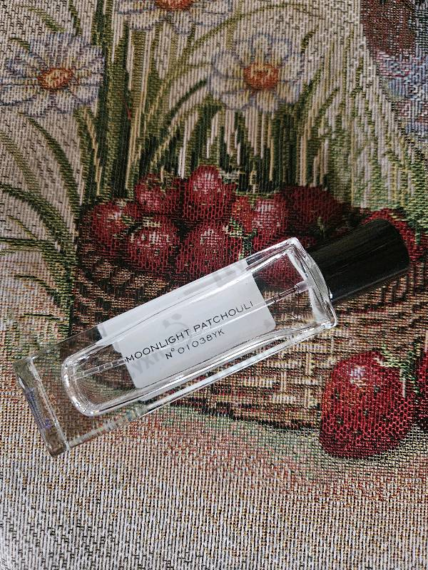 Духи Moonlight Patchouli от Van Cleef & Arpels