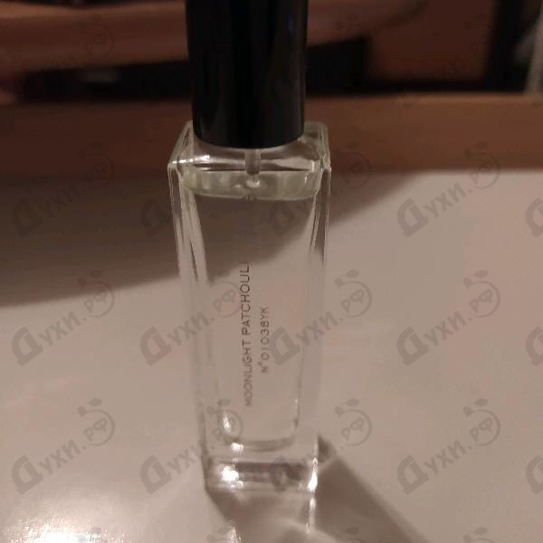 Парфюмерия Moonlight Patchouli от Van Cleef & Arpels