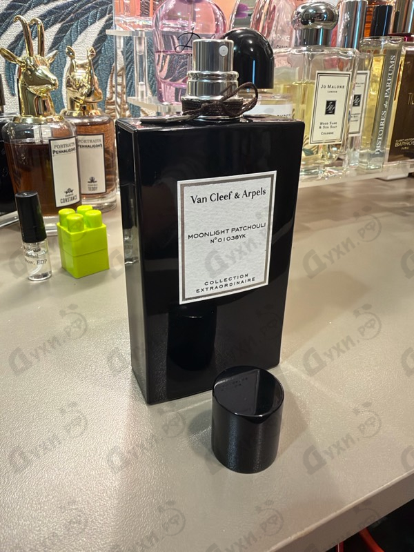 Духи Moonlight Patchouli от Van Cleef & Arpels