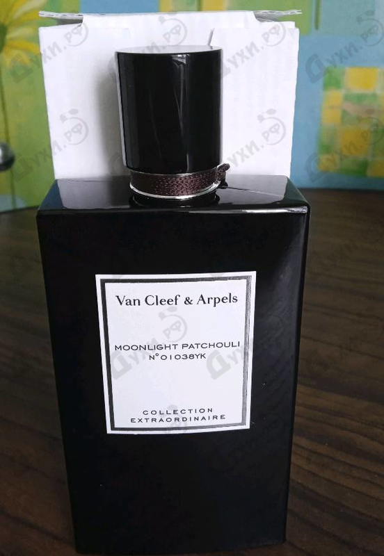 Парфюмерия Van Cleef & Arpels Moonlight Patchouli