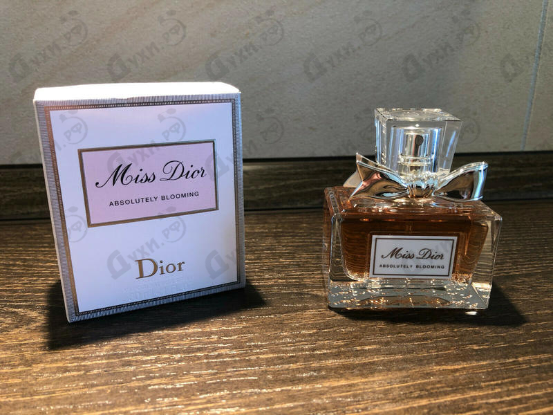 Парфюмерия Christian Dior Miss Dior Absolutely Blooming