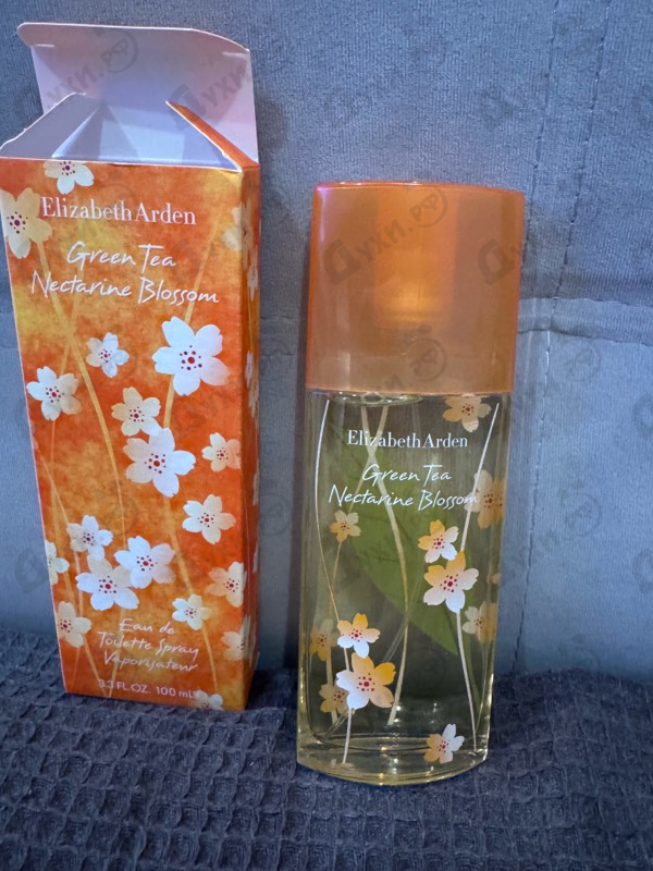 Духи Green Tea Nectarine Blossom от Elizabeth Arden