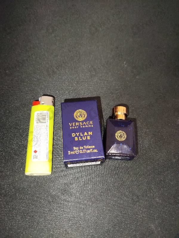 Парфюмерия Dylan Blue от Versace