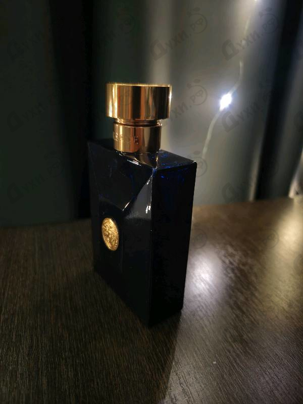 Парфюмерия Dylan Blue от Versace