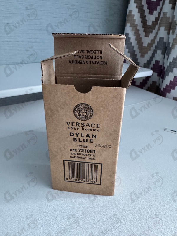 Парфюмерия Dylan Blue от Versace