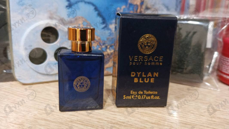 Духи Dylan Blue от Versace