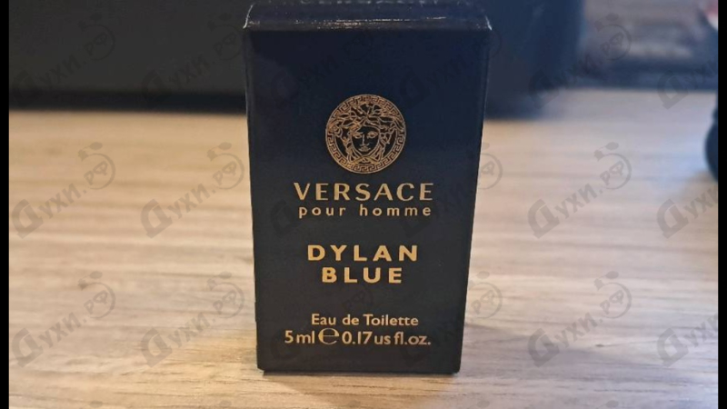 Духи Dylan Blue от Versace