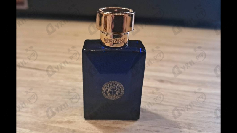 Парфюмерия Dylan Blue от Versace