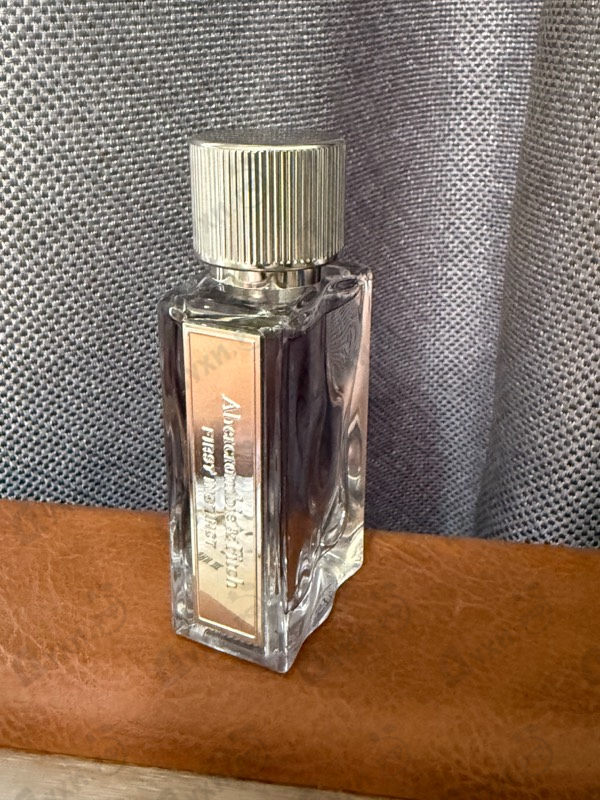 Парфюмерия Abercrombie & Fitch First Instinct