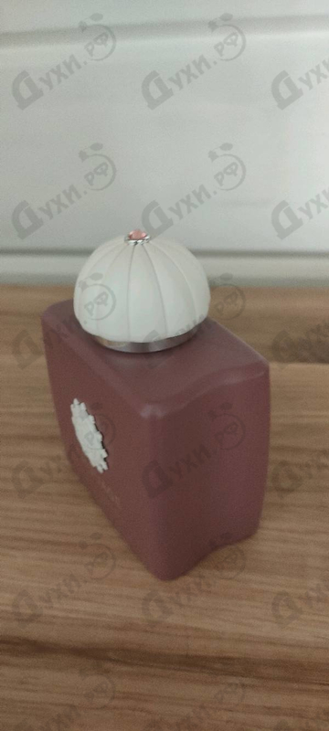 Парфюмерия Lilac Love от Amouage