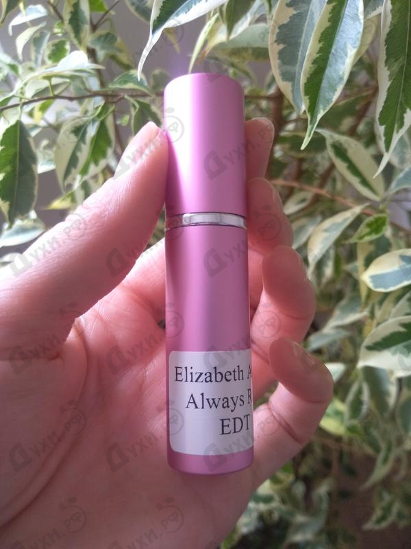 Духи Always Red от Elizabeth Arden