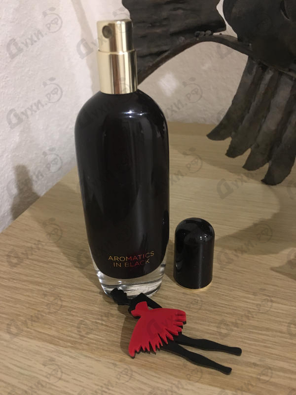 Купить Clinique Aromatics In Black