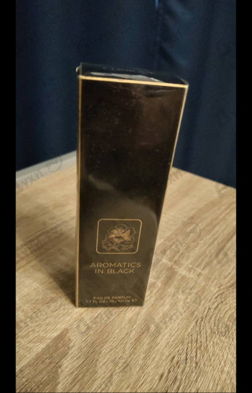 Парфюмерия Aromatics In Black от Clinique
