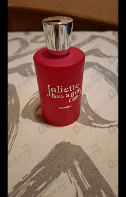 Отзывы Juliette Has A Gun Mmmm...