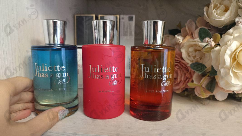 Отзывы Juliette Has A Gun Mmmm...