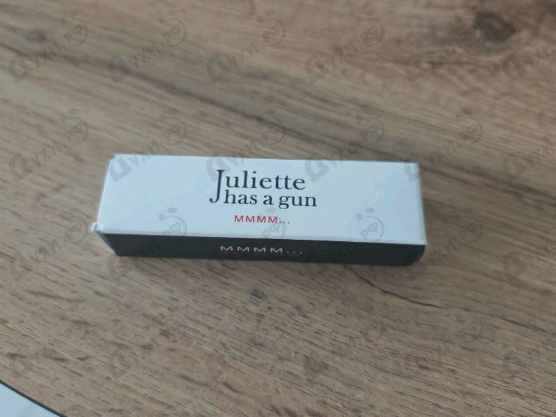 Купить Juliette Has A Gun Mmmm...