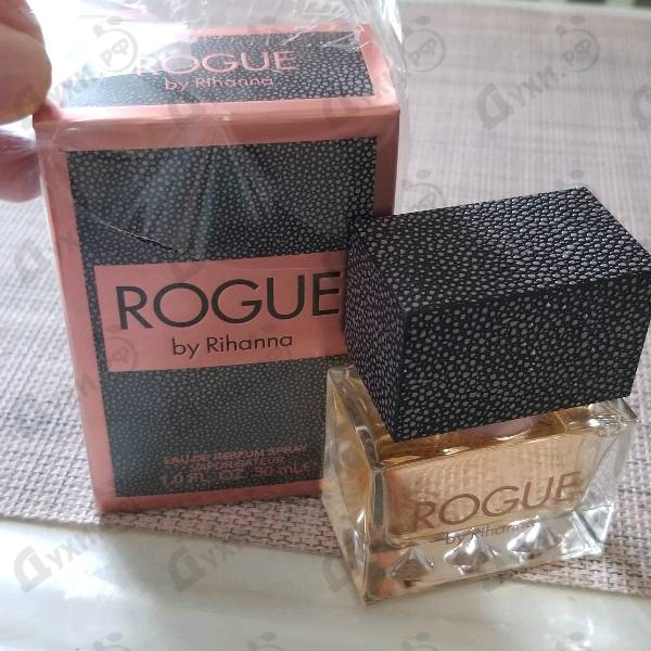 Купить Rogue от Rihanna