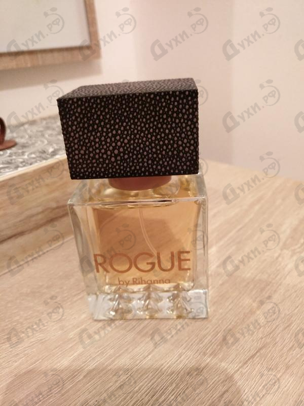 Отзывы Rihanna Rogue