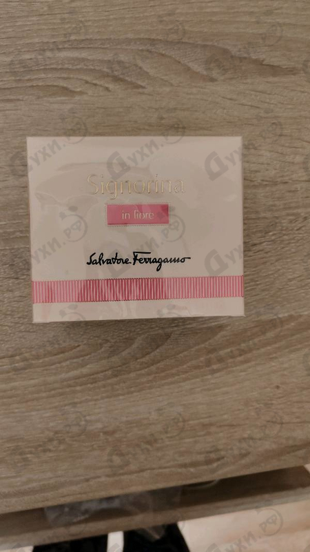 Духи Signorina In Fiore от Salvatore Ferragamo