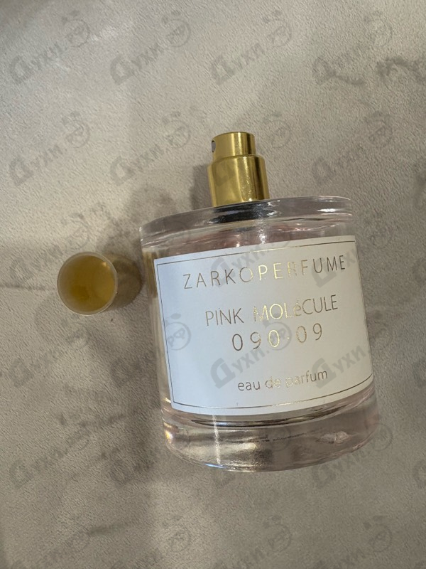 Купить Pink Molecule 090.09 от Zarkoperfume