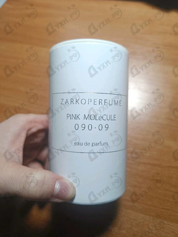 Духи Pink Molecule 090.09 от Zarkoperfume