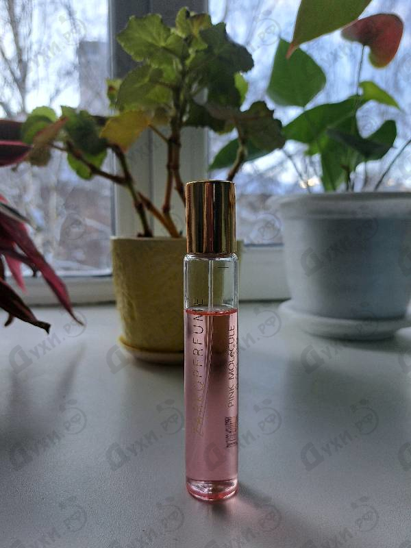 Парфюмерия Zarkoperfume Pink Molecule 090.09