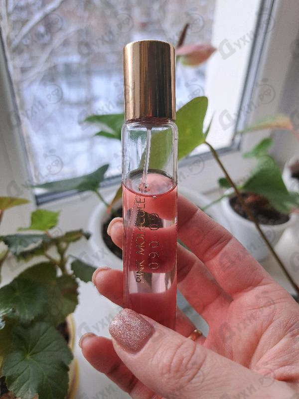 Купить Pink Molecule 090.09 от Zarkoperfume