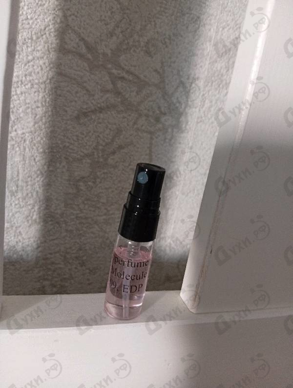 Духи Pink Molecule 090.09 от Zarkoperfume