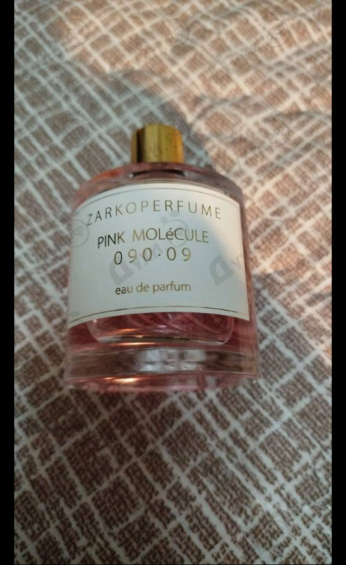 Купить Pink Molecule 090.09 от Zarkoperfume