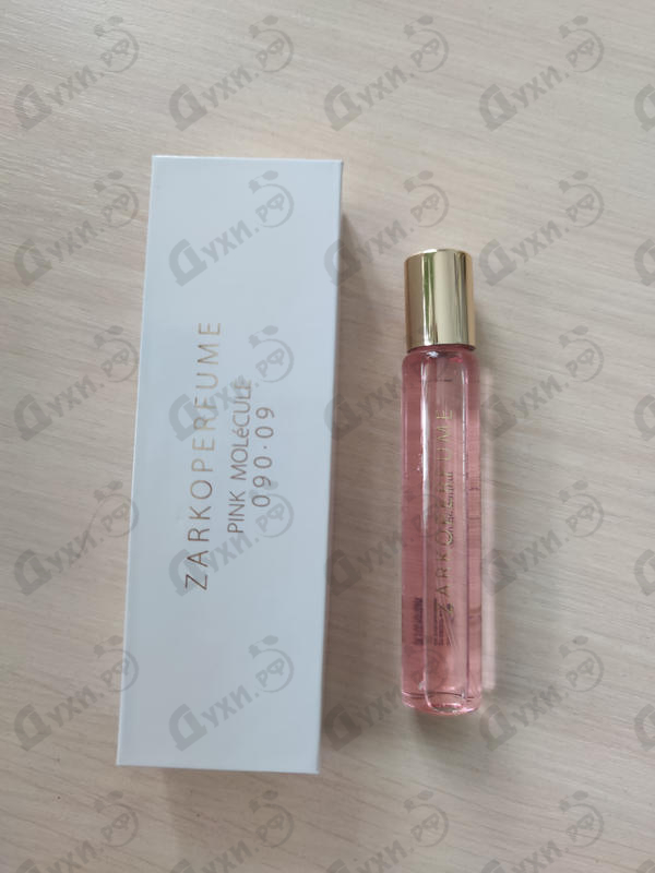 Парфюмерия Pink Molecule 090.09 от Zarkoperfume