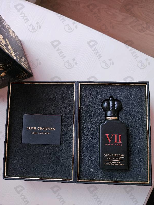 Парфюмерия Clive Christian Cosmos Flower