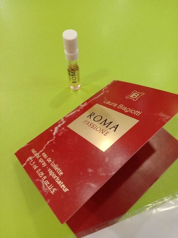 Духи Roma Passione от Laura Biagiotti