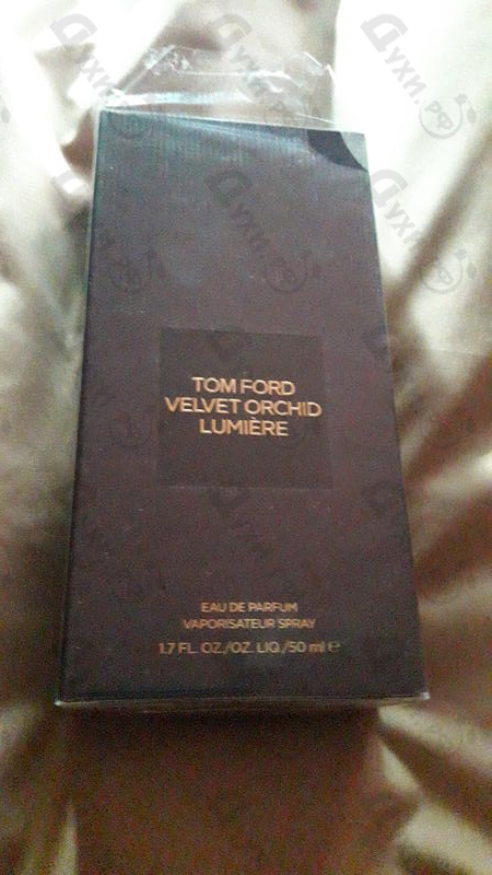 Духи Velvet Orchid Lumiere от Tom Ford