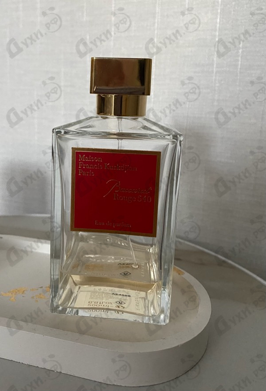 Парфюмерия Maison Francis Kurkdjian Baccarat Rouge 540