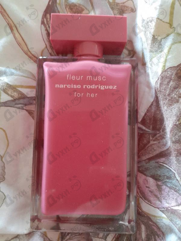 Парфюмерия Fleur Musc For Her от Narciso Rodriguez
