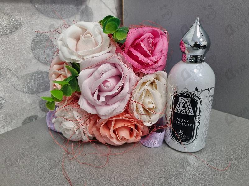 Духи Musk Kashmir от Attar Collection