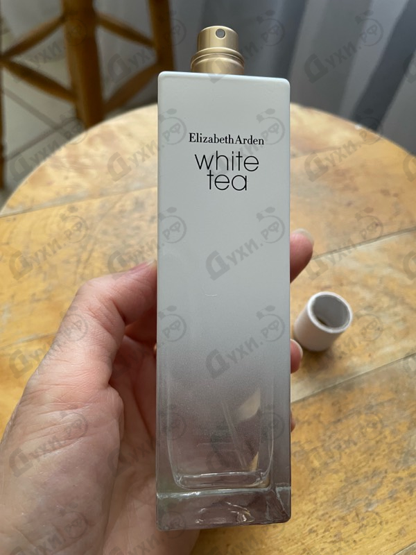 Купить White Tea от Elizabeth Arden