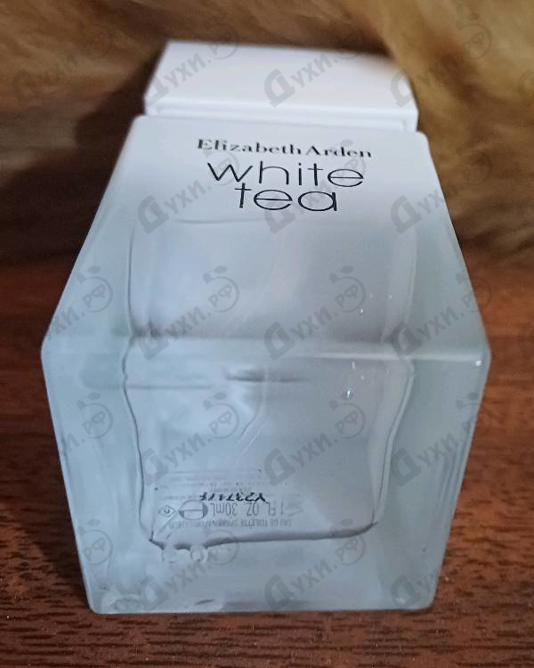 Купить White Tea от Elizabeth Arden